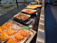 Φαγητό σε αυτό το μοτέλ ή κάπου εκεί κοντά