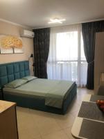 Postel nebo postele na pokoji v ubytování Private Studio Sunny Beach- Cascadas