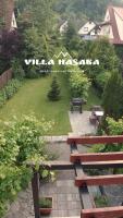 Vonkajšia záhrada v ubytovaní Villa Hasaba