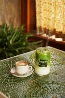 Ποτά στο Albert Hotel