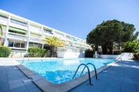 Basen w obiekcie Port Vincent - Appartement deux pièces avec piscine au Ponant MAE-1094 lub w pobliżu