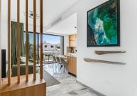 TV a/nebo společenská místnost v ubytování Olive Shared Pool Apartments
