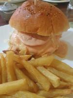 Φαγητό σε αυτό το ξενοδοχείο ή κάπου εκεί κοντά