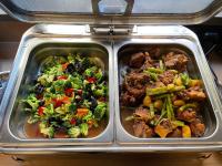 Jídlo v hotelu nebo okolí