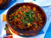 Φαγητό σε αυτό το ξενοδοχείο ή κάπου εκεί κοντά