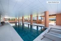 Bazén v ubytování Kiani Beach Resort Family All Inclusive nebo v jeho okolí
