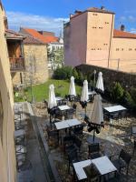 Budova, kde se hotel nachází