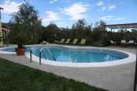 Bazén v ubytovaní Holiday home Cerbaiola, Lamporecchio alebo v jeho blízkosti