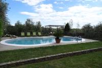Bazén v ubytovaní Holiday home Cerbaiola, Lamporecchio alebo v jeho blízkosti