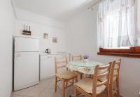 Kuchyňa alebo kuchynka v ubytovaní Apartment Ante M