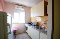 Kuchyňa alebo kuchynka v ubytovaní Apartment Lile