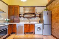 Kuchyňa alebo kuchynka v ubytovaní Only4you Country House Perfect location to visit Andalucia