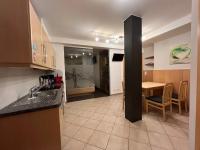 A kitchen or kitchenette at Apart Albore