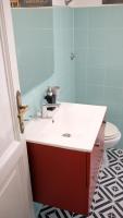 A bathroom at NEW! True-stevere Amazing Double Bed for 5 pax