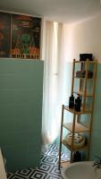 The floor plan of NEW! True-stevere Amazing Double Bed for 5 pax