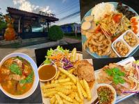 Plus 2 Condo Phuket by ABCD في كاتو: مجموعة صور لأطباق طعام مختلفة مع البطاطس المقلية