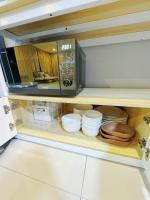 Sun and Moon Houseにあるキッチンまたは簡易キッチン