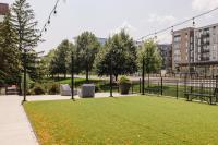Crowne Plaza Suites MSP Airport - Mall of America by IHGにある庭