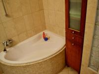 A bathroom at Gabriel Apartment