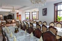 Restaurace v ubytování Hotel Kúria Červený Majer