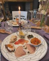 Jídlo v penzionu nebo okolí