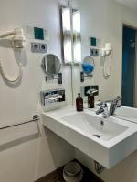 Půdorys ubytování 4* Boutique Zimmer am Düsseldorf Hafen + ÖPNV & TG