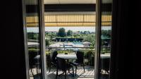Bazén v ubytovaní Hotel Mary Rose alebo v jeho blízkosti