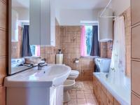 Kúpeľňa v ubytovaní Holiday Home Palma by Interhome