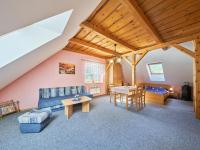 Posezení v ubytování Studio Chlívce u Hronova-1 by Interhome