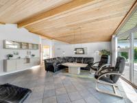 Posezení v ubytování Holiday Home Ingbritt - 700m to the inlet by Interhome