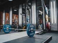Posilňovňa alebo fitness centrum v ubytovaní Mercure Krakow Fabryczna City