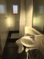 Kúpeľňa v ubytovaní Apartments Durda