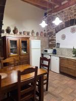Kuchyňa alebo kuchynka v ubytovaní Sitjar Casa Rural
