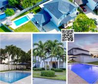 eine Collage mit Fotos von einem Haus und einem Pool in der Unterkunft Miami Getaway Heated Pool Villa with Mini Golf &amp; BBQ in Miami