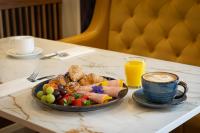 Jídlo v hotelu nebo okolí