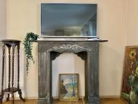 TV a/nebo společenská místnost v ubytování 2-Floor Traditional Prague Apartment