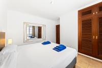 Postel nebo postele na pokoji v ubytování Lanzarote Villa Volcan 7