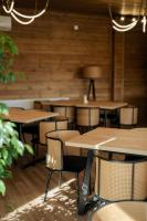 Εστιατόριο ή άλλο μέρος για φαγητό στο Ikalto Woods