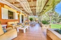 Część wypoczynkowa w obiekcie Ideal Property Mallorca - Can Caragol Font de Sa Cala