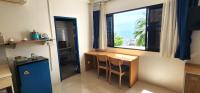 Kuchyň nebo kuchyňský kout v ubytování The Rock Samui Poshtel Lamai Beach