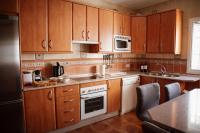 A kitchen or kitchenette at Casa La Sinagoga de Trujillo
