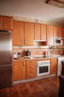 A kitchen or kitchenette at Casa La Sinagoga de Trujillo