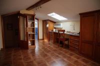 A kitchen or kitchenette at Casa La Sinagoga de Trujillo