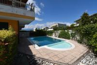 Basen w obiekcie Casa Emma with Pool - Happy Rentals lub w pobliżu