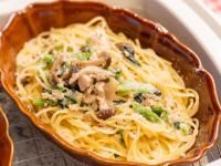ホテルの敷地内または近くでの食事または食べ物
