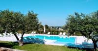 Bazén v ubytovaní Alba Apartment - Villaggio di Mary alebo v jeho blízkosti