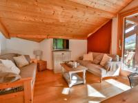 Televízia a/alebo spoločenská miestnosť v ubytovaní Appartement cosy à 400m du centre, proche pistes, balcon, parking, 6 pers, linge inclus - FR-1-684-13