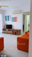 TV a/nebo společenská místnost v ubytování Blue Orange Property Management