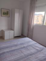Postel nebo postele na pokoji v ubytování Spacious room with private key and WIFI