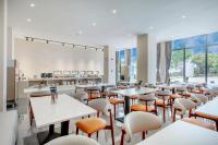 Restaurace v ubytování 丽江古城丽漫酒店